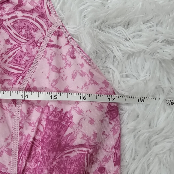 NordicTrack Yoga Fitness Tank Racer Back Built-in Coverage Size L 💪 👀 - Picture 6 of 14